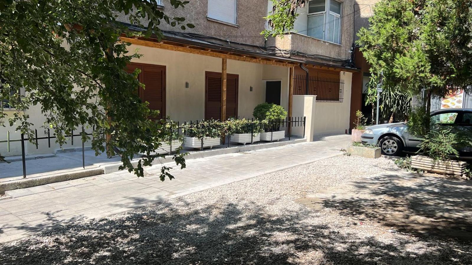 Pietro Guesthouse 3 Tirana Eksteriør billede